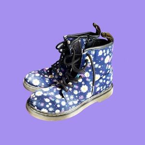 Dr. Martens Delaney Floral Daisy Combat Boots